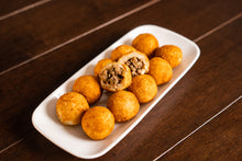 Carregar imagem no visualizador da galeria, Saint Coxinha's Family Recipe - Ground Beef Croquette - Just Warm it! (5 packs)